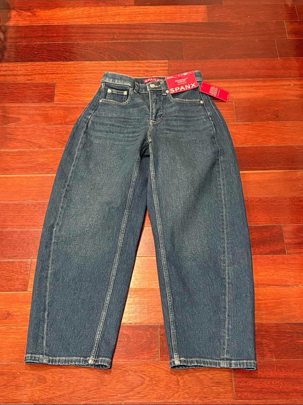 NWT SPANX Authentic Denim Barrel Leg Jeans size XS Petite in Percy Wash